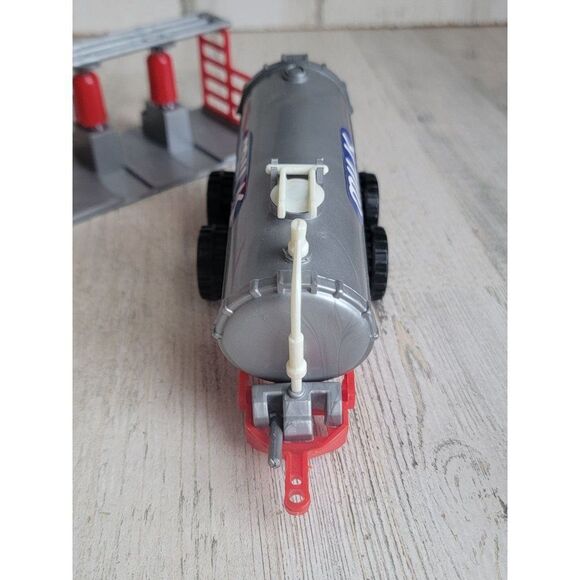 Small scale milk truck pump set toy figure factory - Picture 8 of 12